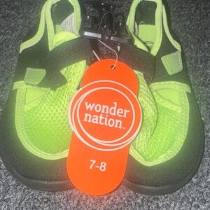 wonder nation Neon Green and Black Kids Water Shoes